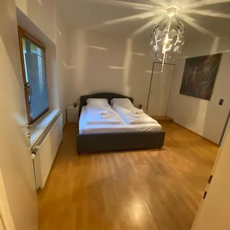 Urban Living - 4 Self Check-in * גראץ